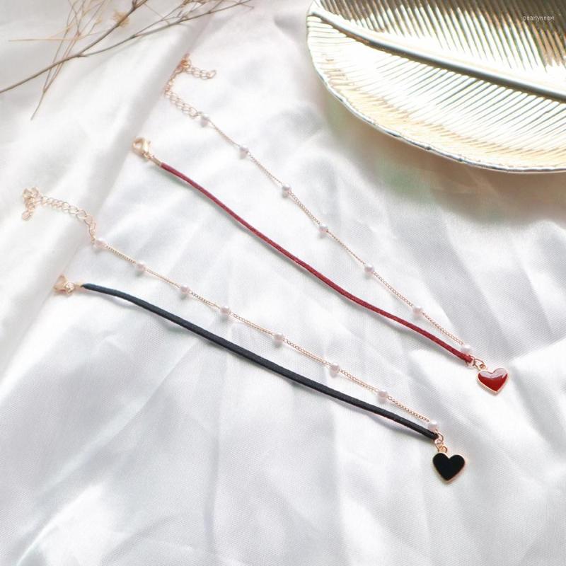 

Chains Fashion Chokers Necklaces For Women Velvet Splicing Pearl With Heart Pendant Necklace Short Clavicle Jewelry Birthday Gifts