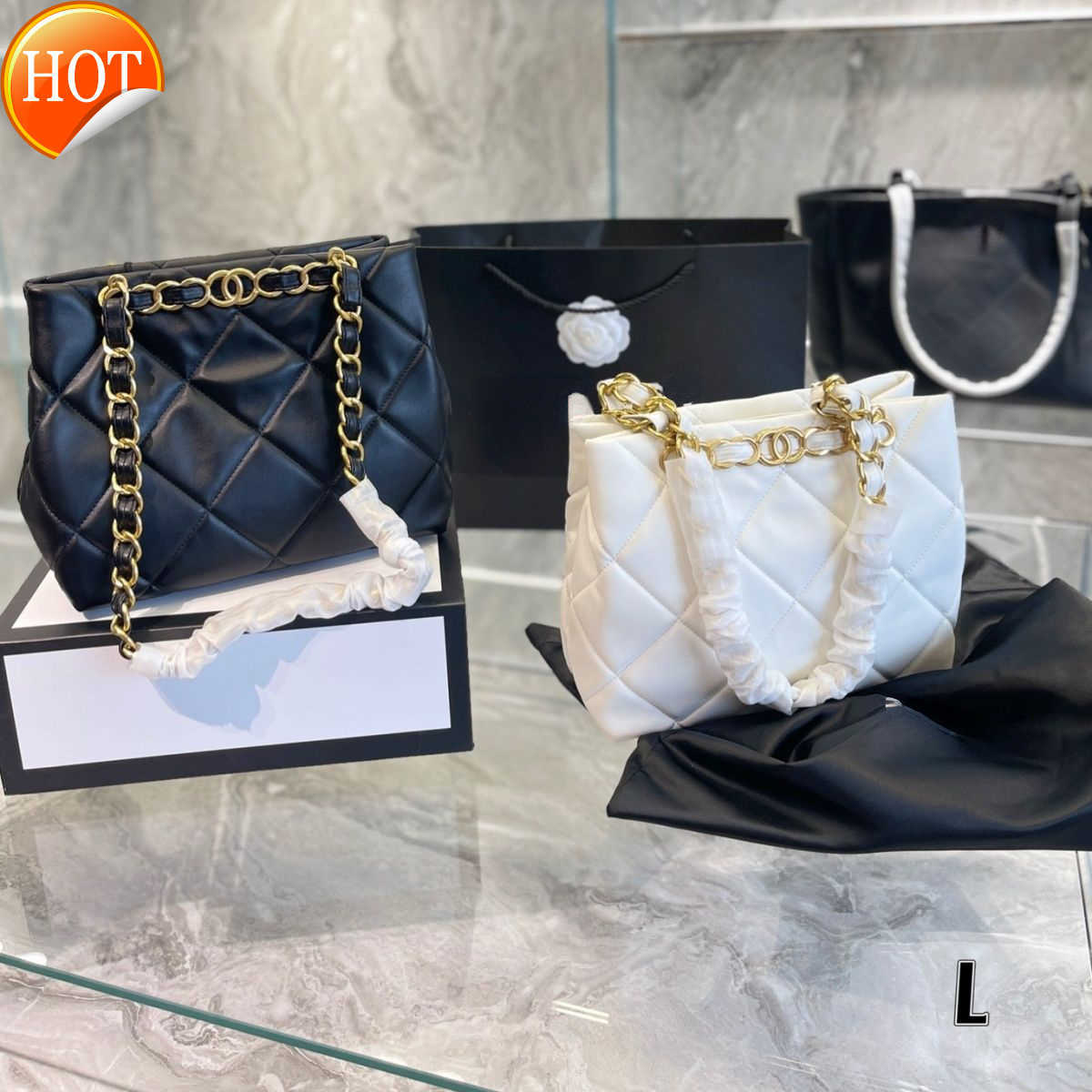 

Women's Luxury Designers Shoulder Bags Tote 2023 New Fashion Large Capacity Single Shoulders Underarm Bag Lingge Embroidery Crossbody Bag Factory Direct Sales, Black gift box packing