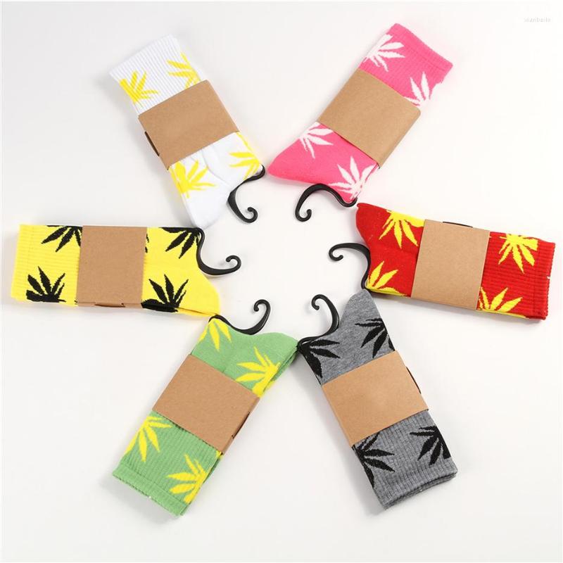 

Men's Socks Top Quality Soft And Comfortable Leaves Cotton Blend For Men Women Stylish Skateboard Sock