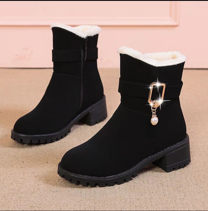 

Women Designer Boots Martin Desert snow ankle Boot Flamingos Love Arrow Real PU Leather Medal Coarse Non-Slip Winter Shoes fur fluffing shoes for female, Socks