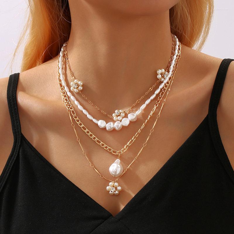 

Choker Gold Color Handmade Simple Casual Multi-layers Flower Pendant Necklace