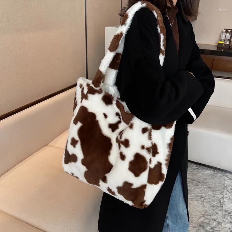 

Evening Bags Women Vintage Shoulder Bag Creative Zebra Stripes Cow Pattern Printing Underarm Autumn Winter Travel Designer Handbag, Black