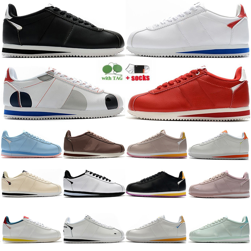 

2023 Running Shoes Classic White Varsity Red Casual Shoes Basic Black Blue Lightweight Run Chaussures Cortezs Leather BT QS Outdoor sneakers SIZE 36-46, 31