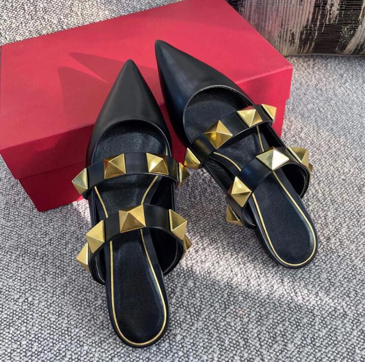 

Baotou Sandals Women 'S Singles Shoes Spring New Pointed Flat-Bottom Thin Strap Rivets Flat-Heeled Soft Sole size -43