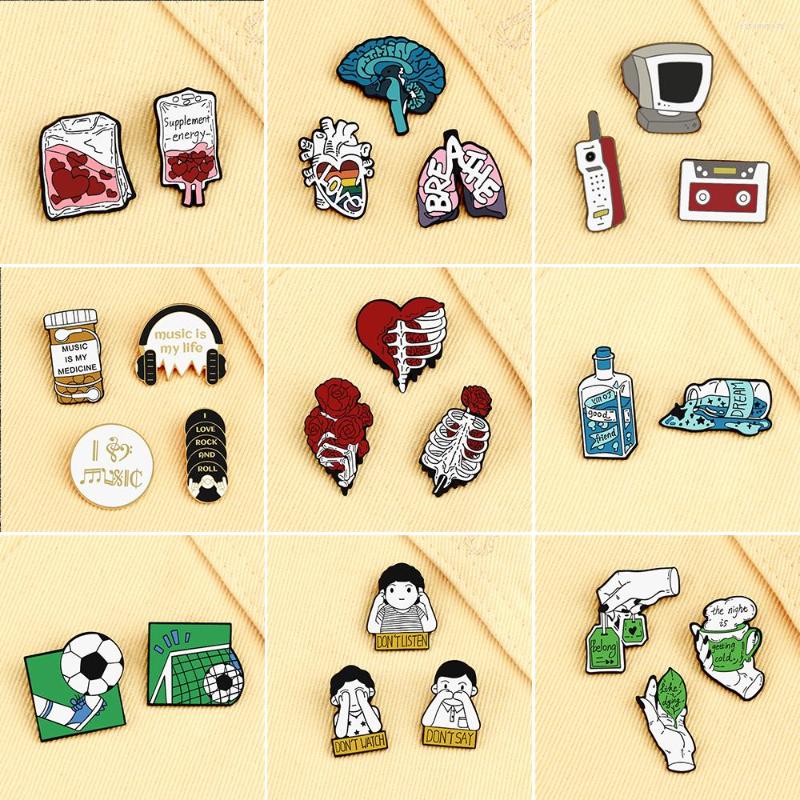 

Brooches 2-4Pcs/Set Punk Style Heart Brain Enamel Pins Playing Football Tea Bag Women Men Clothes Lapel Pin Badges Jewelry Gift