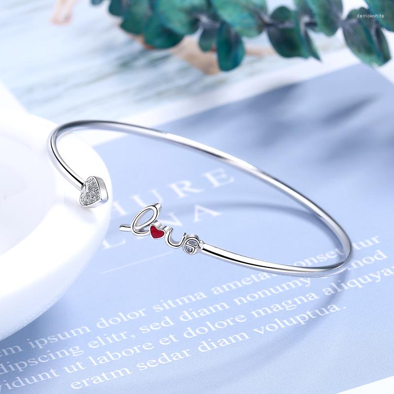 

Bangle Simple Style Cuff Bracelets Micro Crystal Pave Epoxy Red Heart Letter Love Elegant Thin Bracelet Accessory Gifts For Women