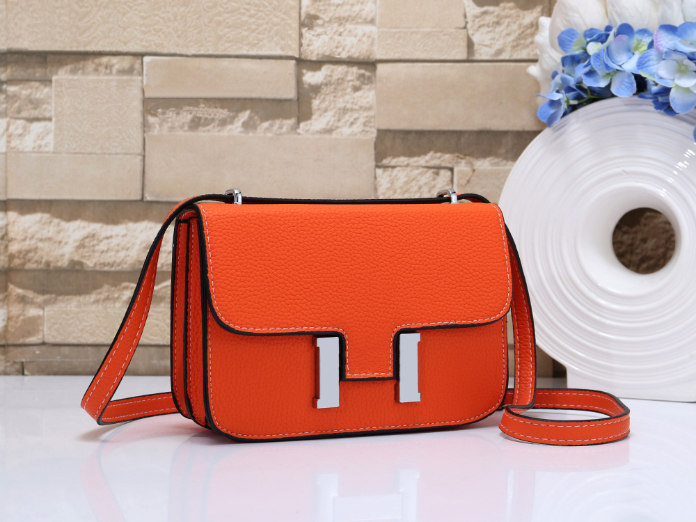 

Classic leather multi-colored cross-body bag for women Shoulder Bag Luxury Envelope Handbag Clutch bag z-801, Khaki-silver clasp