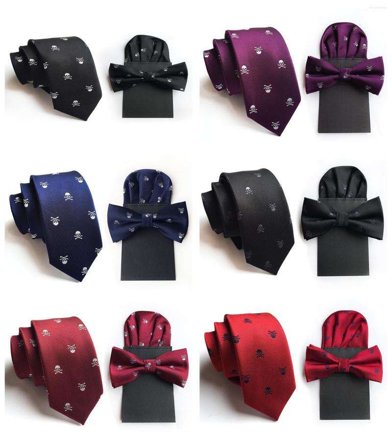 

Bow Ties 2022 Fashion Explosions Business Men's High-quality Polyester Yarn Halloween Tie Neck Inserts Accessories Set