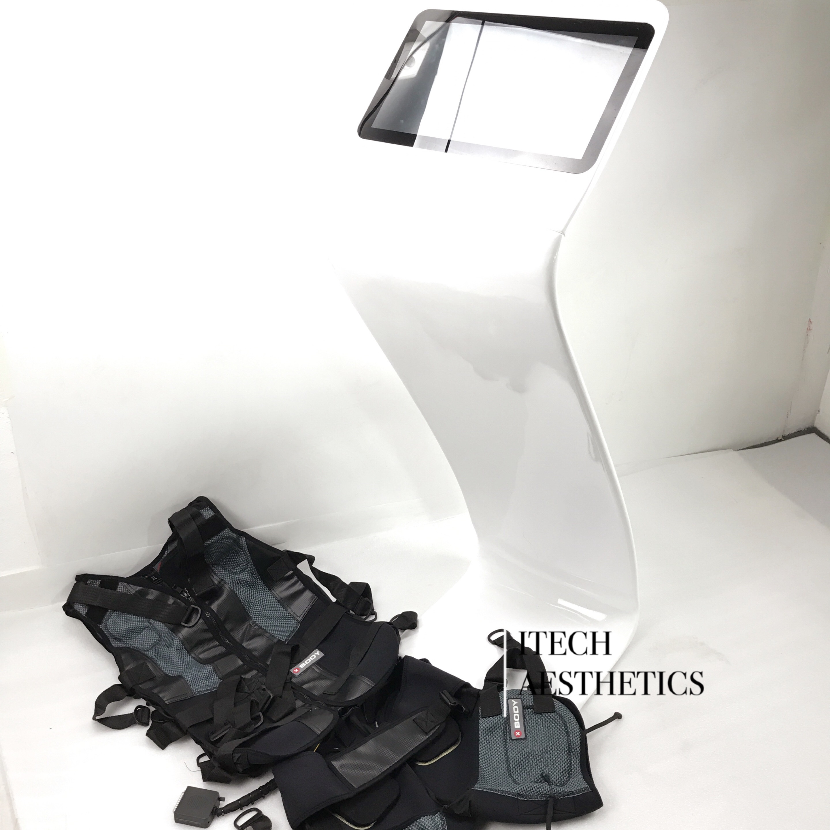 

High quality xbody EMS fitness machines / electroestimulador muscular training suit Electric Muscle Stimulator xems-pro