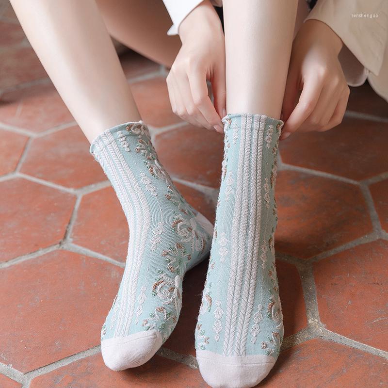 

Women Socks 1 Pair Spring Floral Court Woman Retro Embroidery Mid Tub Japanese Kawaii Lace Crew Street Lolita Sock, 04