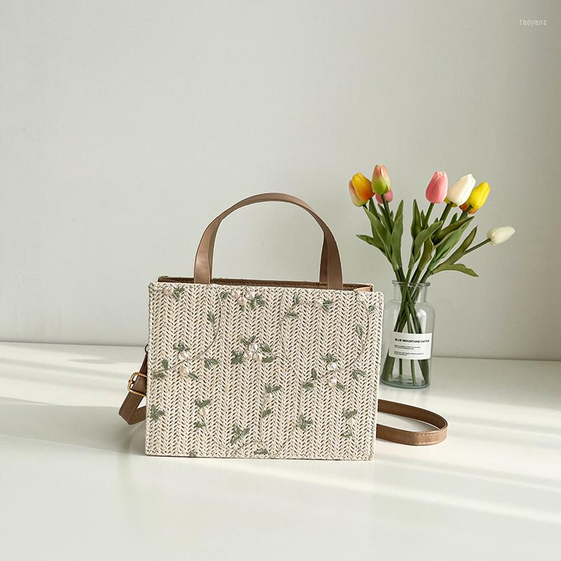 

Evening Bags Literary Style High Quality Straw Bag Ladies Fashion Flower Embroidery Lace Texture Shoulder Messenger Handbag, Khaki