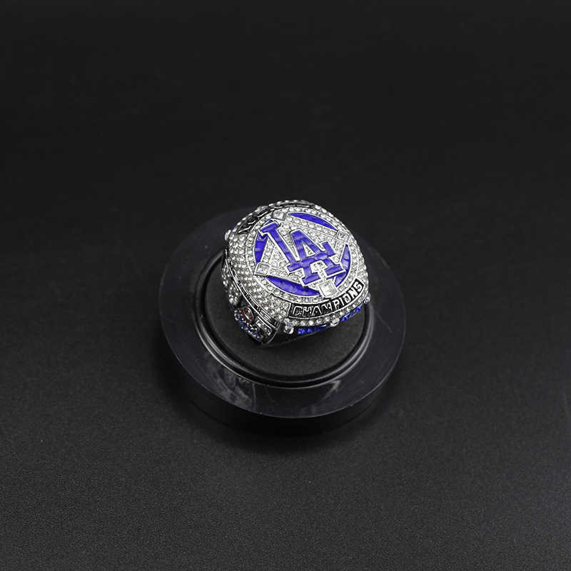 

Cluster Rings 2020MLB Los Angeles Dodge World Series Championship Ring No. 5 Player No. 50 T221205