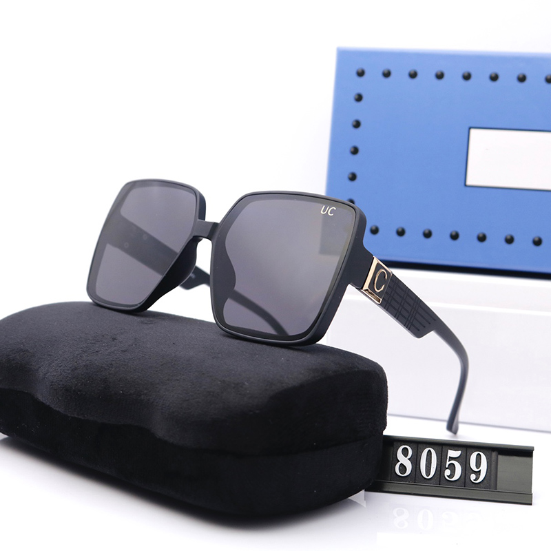 

designers Sunglasses luxurys sunglasseses polarized sunglasses Adumbral Border letters design beach woman mens glasseses driving discoloration glasses nice