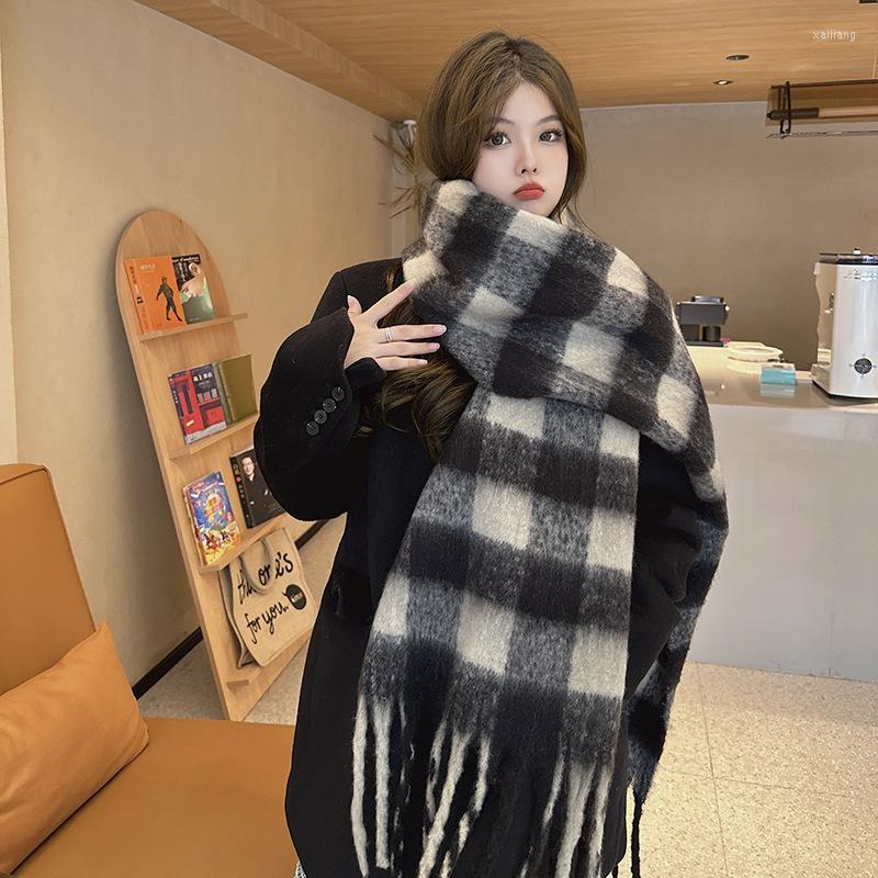 

Scarves 33/5000 Europe And America Brand 2022 Plaid Scarf Women Winter Warm Thick Bib Student Shawls Dual-use Korean Blue