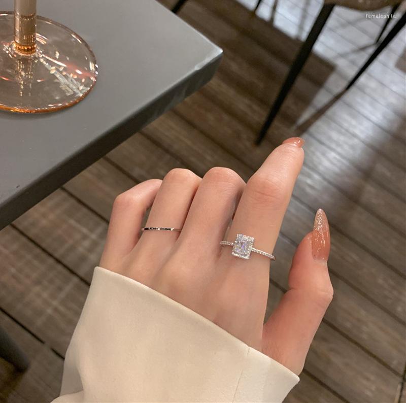 

Cluster Rings Cute Square Finger Ring Zircon 925 Sterling Silver Engagement Wedding Band For Women Bridal Birthday Party Jewelry