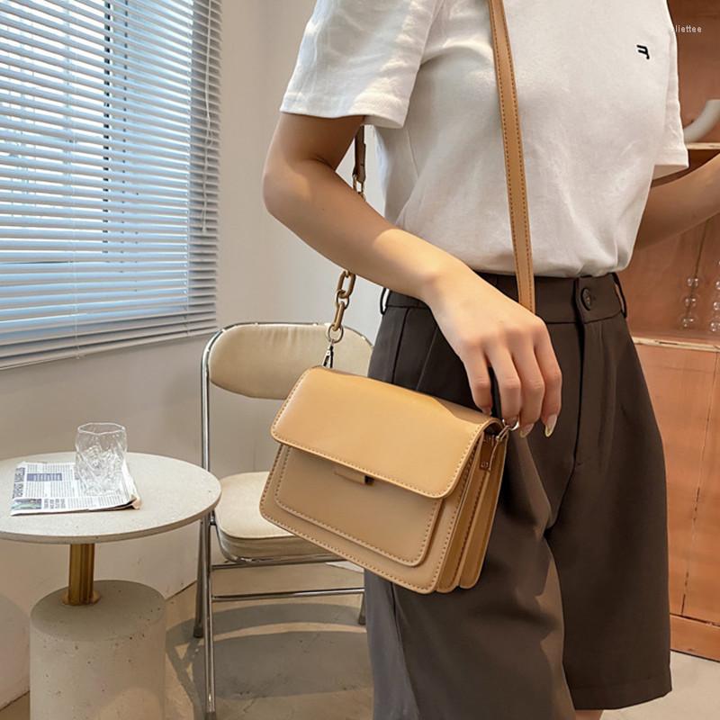 

Evening Bags Fashionable Texture Commuter Bag 2022 Spring Trendy One-shoulder Small Square Simple Casual Messenger Chain, Black