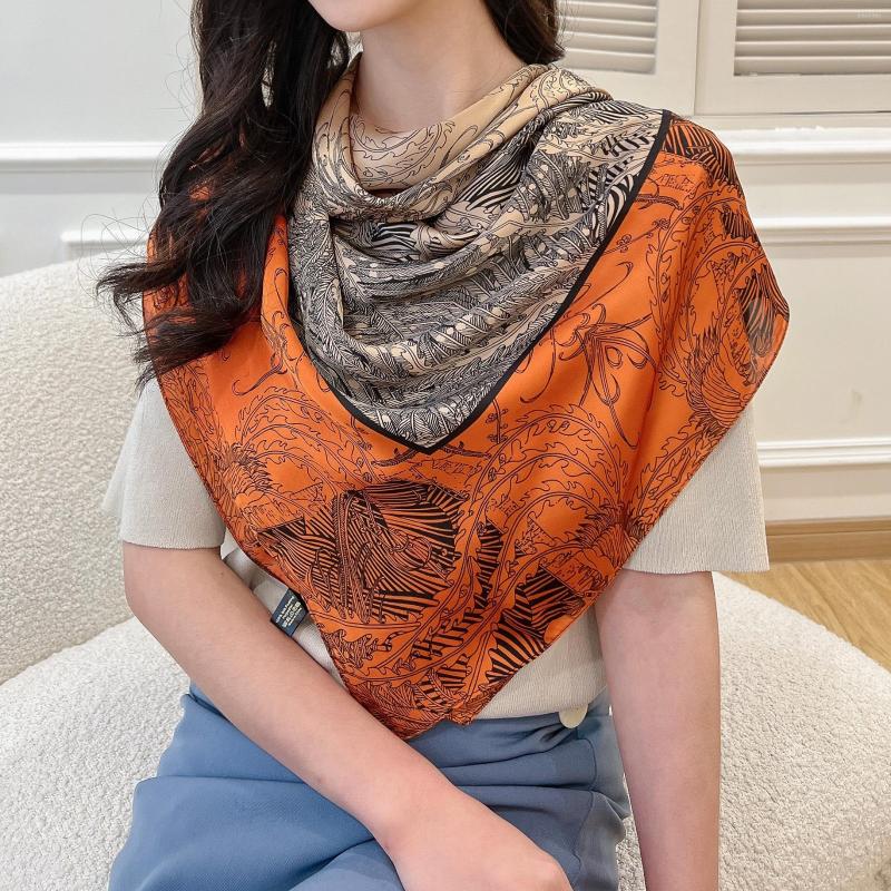 

Scarves 2022 110 110cm Cashew Flower Luxury Ladies Hijab Big Silk Scarf Designer Beach Sunscreen Shawl Woman Bandana