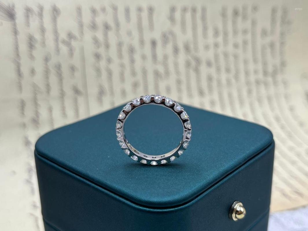 

Cluster Rings Pirmiana Classic S925 Silver D VVS Moissanite Diamond Engagement Ring