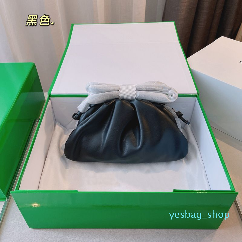 

Top Designer bag The Pouch Soft Calfskin Ladies Large Clutch Bags Genuine Leather 25 Hand Fashion Women Upgrade Shoulder Mini Cloud Bag, 1# size22x13x5cm
