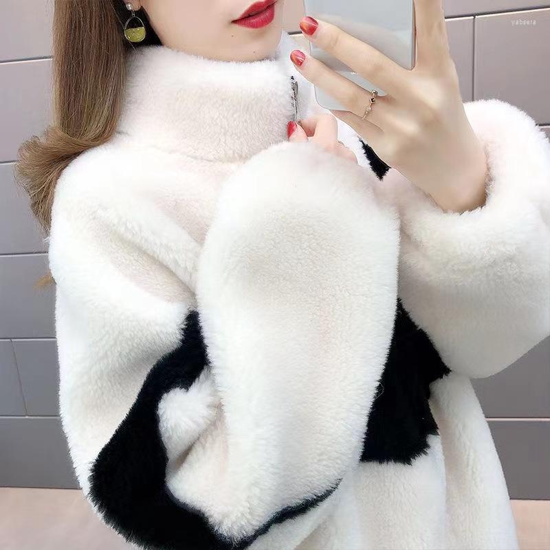 

Women's Fur Autumn Winter Thickened Temperate Coat Female Imitation Lamb Particles One Black And White Collision Color Sweater