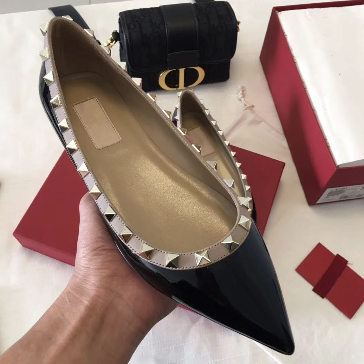 

Brand lady dress shoes lady rivet sandals sexy slippers rivet designer lady sandals nude fashion wedding dress size 35-43, Colour7