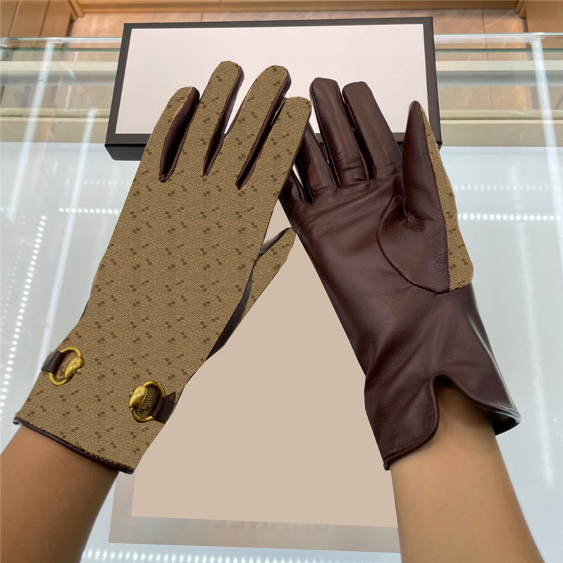 

Delicate Letter Designer Gloves Warm Lining Leather Mittens Women Sheepskin Gloves Metal Chain Links Mitten With Box