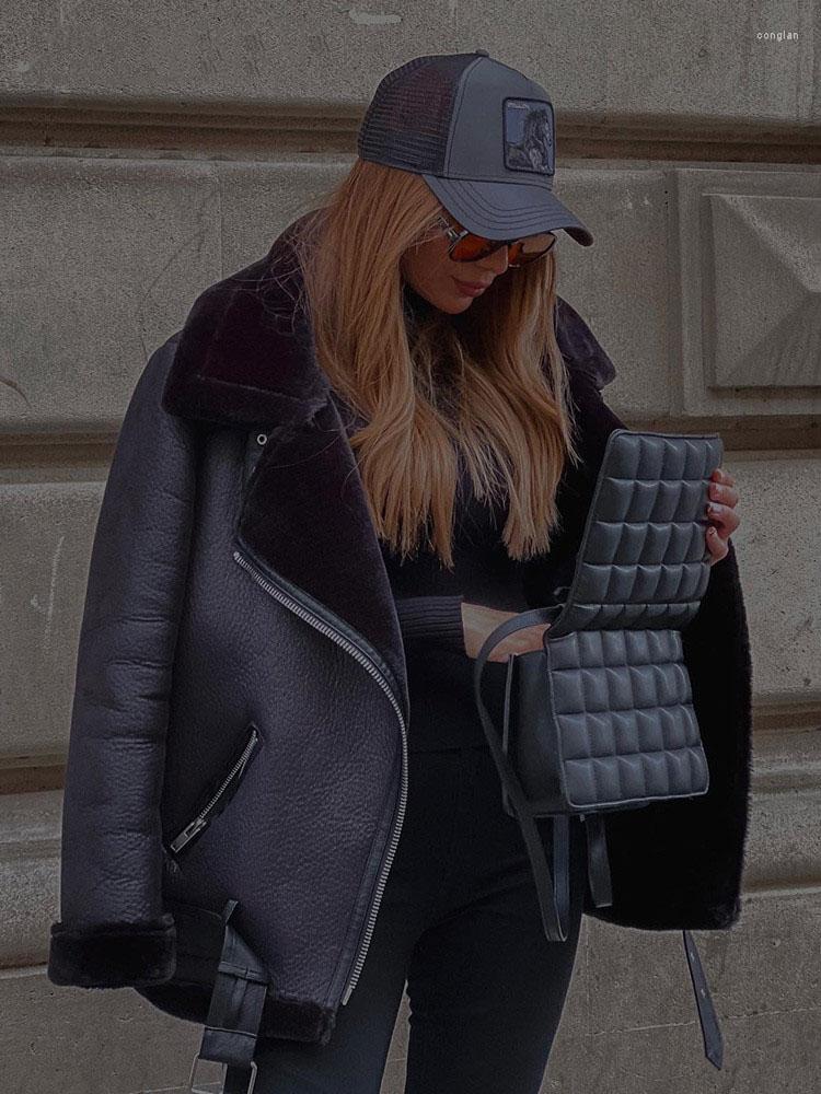 

Women's Fur Thicken Fall Winter Black PU Leather Coats For Women Chic Locomotive Lapel Warm Lambswool Vintage Faux Motorcycle Jackets