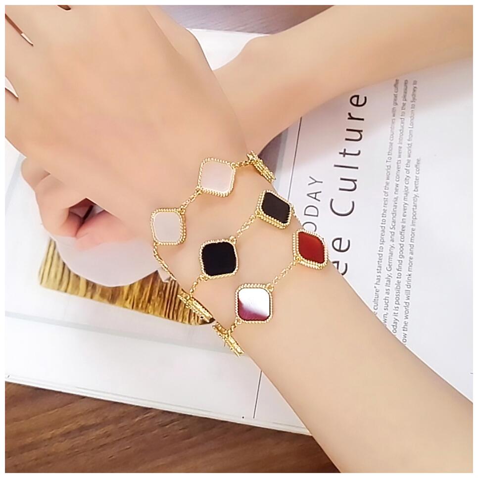 

Clover Bracelets Clovers Bracelet Chain Cuff Bangle Links Designer Braclets Diamant Armband Gold Plated Bangles Chains Shamrock Braclet Pulsera De Trebol