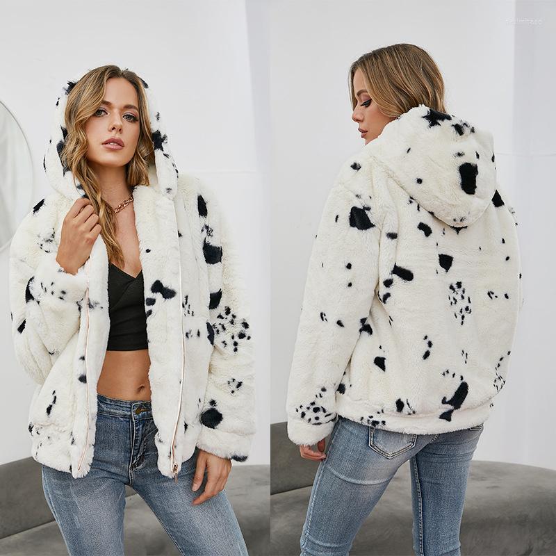 

Women' Fur High Quality Lamb Imitation Autumn And Winter Clothing Thickened Cow Hooded Coat Trend, Picture color