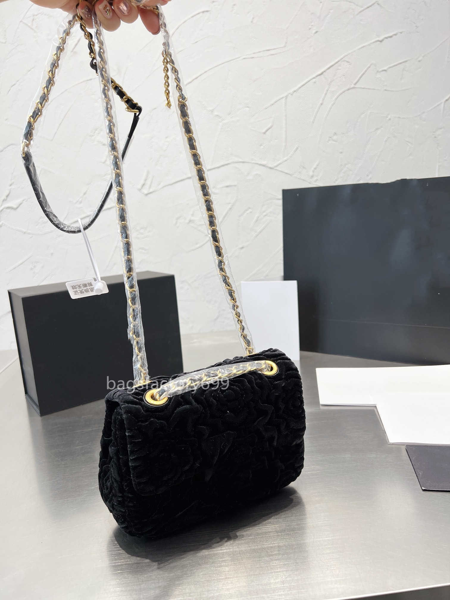 

CC Bag Wallets Classic Mini Flap Camellia Square Velvet Quilted Bags France Womens Gold Metal Chain With Flower Charm Crossbody Shoulder Han, Box