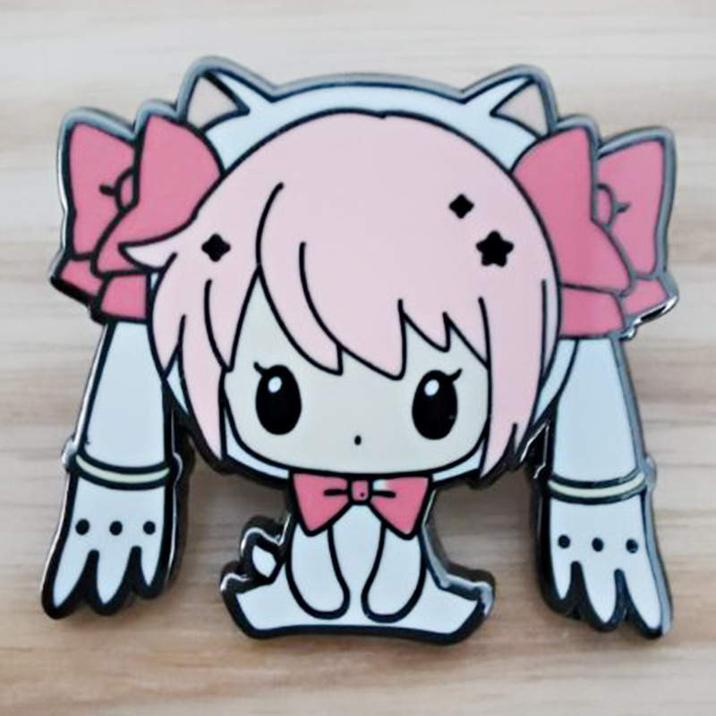 

The different story Magic Girl pin Little Round Deer Eyes Round Cute Cartoon Girl Brooch Metal Badge, As picture