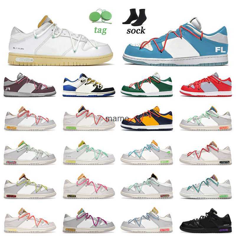 

Top Quality Skate Shoes SB Dunks Low Lot The 01-50 University Blue Fragment Futura Red Offs White Black for Men Women Outdoor Trainers, Lot 36