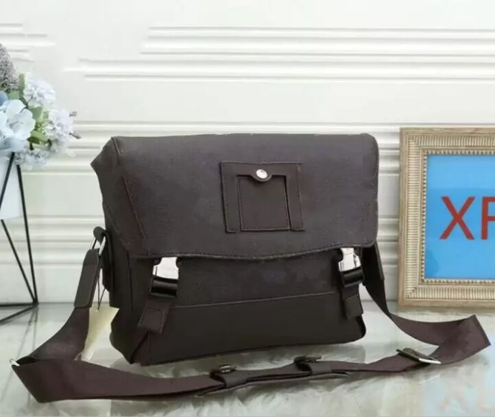 

2023 Men Leather Outdoor Messenger Bags Women Luxury Shoulder Bag Designer Handbag Tote Man's camera bagss Bright colors sport backpacks, Withlogo
