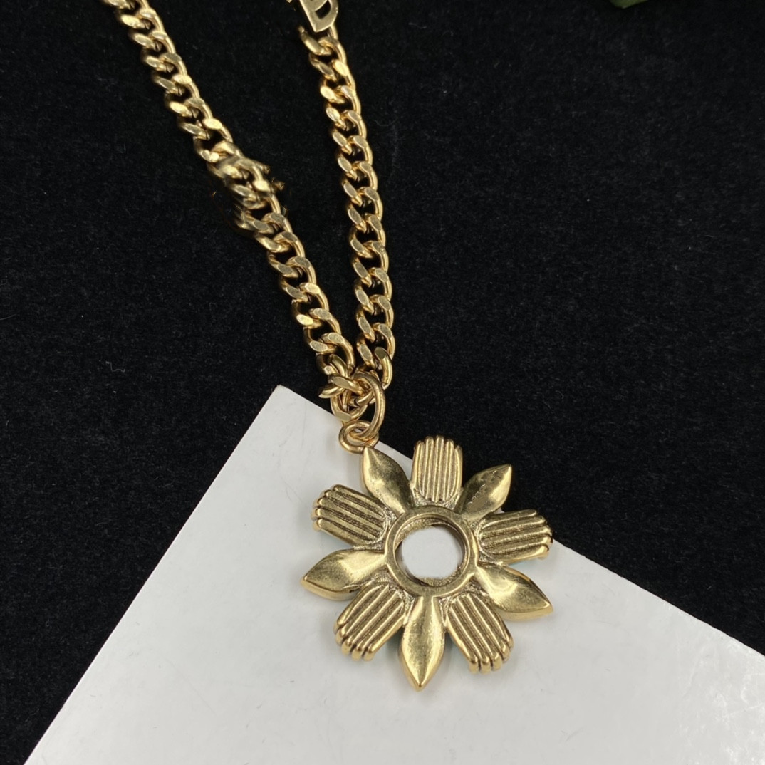

Top Luxury designer Necklace Charm Chain Original Design for Unisex Fashion Jewelry Supply linkB