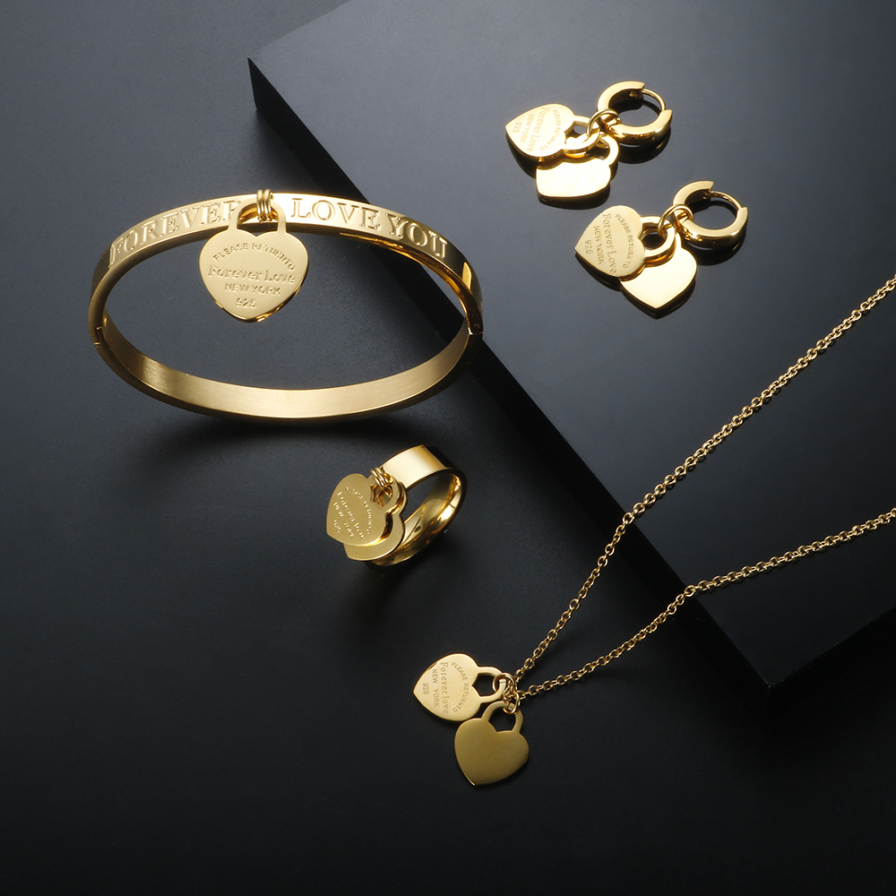 

Wedding Jewelry Sets Trendy Stainless Steel HeartShaped Pendant Set For Women Rings Bangles Bracelets Necklace Earrings Charm Love Jewellery 221207