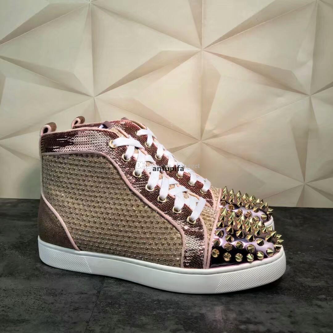 

Red Bottomed Christians Wholesale Luxury Sneakers Casual Men's Flat Shoes Golden Leather Spikes High Quality Sale Men Outdoor Trainers CFW, As is shown in
