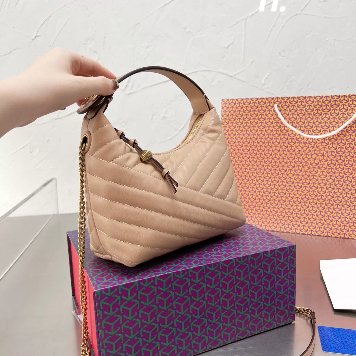 

Fashionable luxury tote bag litchi grain calfskin seven color options Western-style underarm bag party shopping wallet XB50010