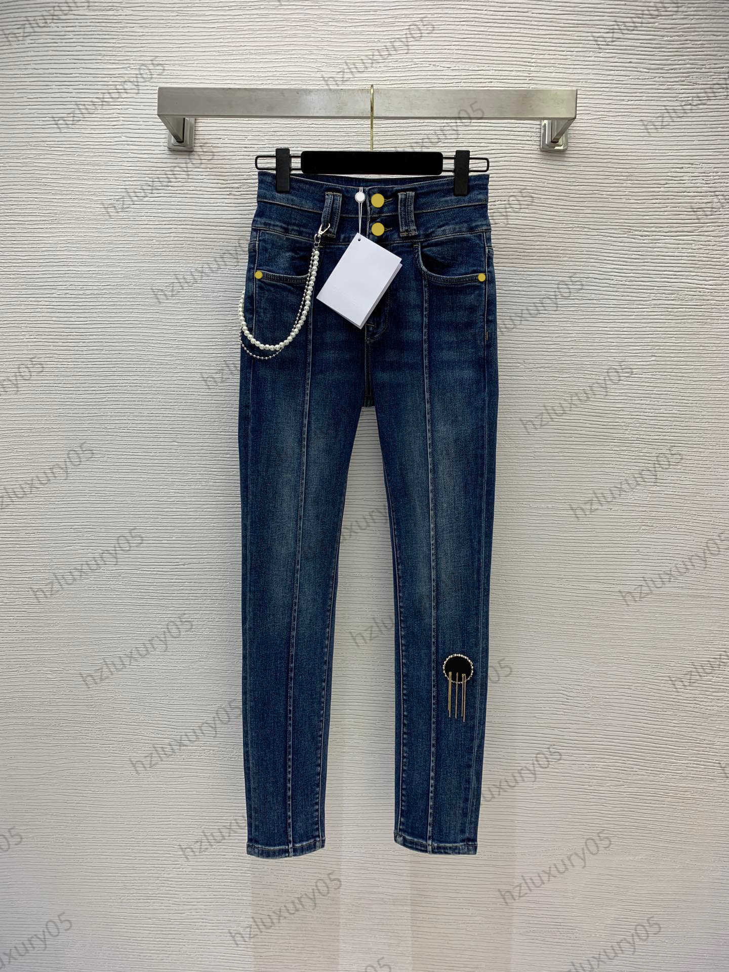 

Jeans Women Pearl Chain Decoration Fringe Logo Printing Tight Jean Trousers Soft Elastic Fabric High-waisted Slim Pants Luxury Designer Womens Clothes