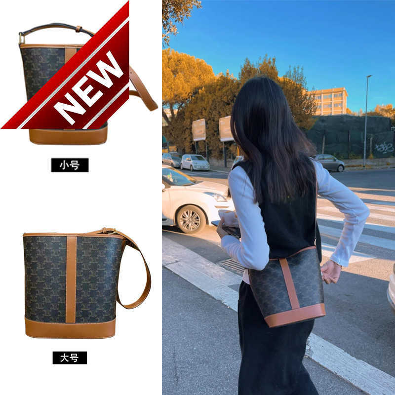 

Women's Designer Bags Triumphal Arch Bucket Bag New Leather Old Flower Versatile One Shoulder Crossbody Large Capacity Tote Factory Direct Sales, Trumpet