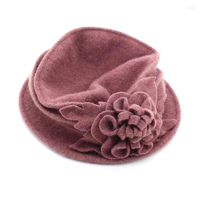 

Berets Women Cloche Hat Vintage Flower Warm Winter Bucket Wool For Party Dress Up Clothing Accessories