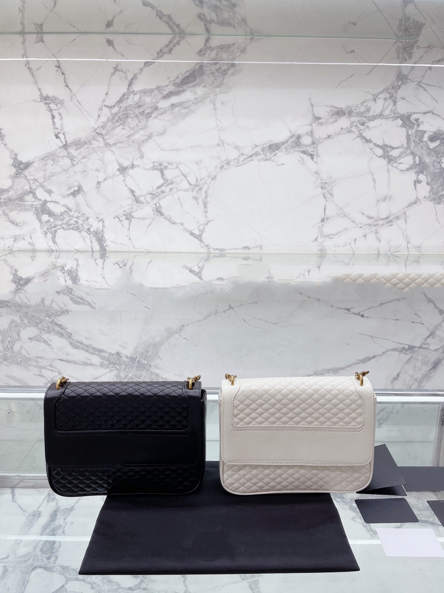 

2022 letter printing women's shoulder bags handbag backpack pochette crossbody Fashion bags classic with letters canvas Purses metal chain, White