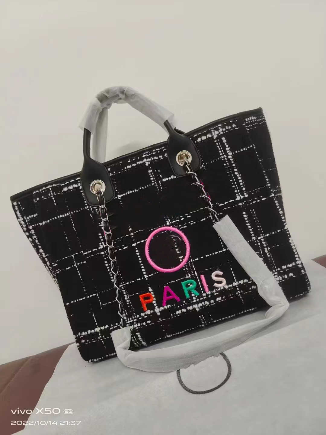 

2023 New totes bag Fashion ladies luxury brand designer Tote Bags Casual chain hand bag One Shoulder Portable female Canvas Shopping shoulder Bag W221207