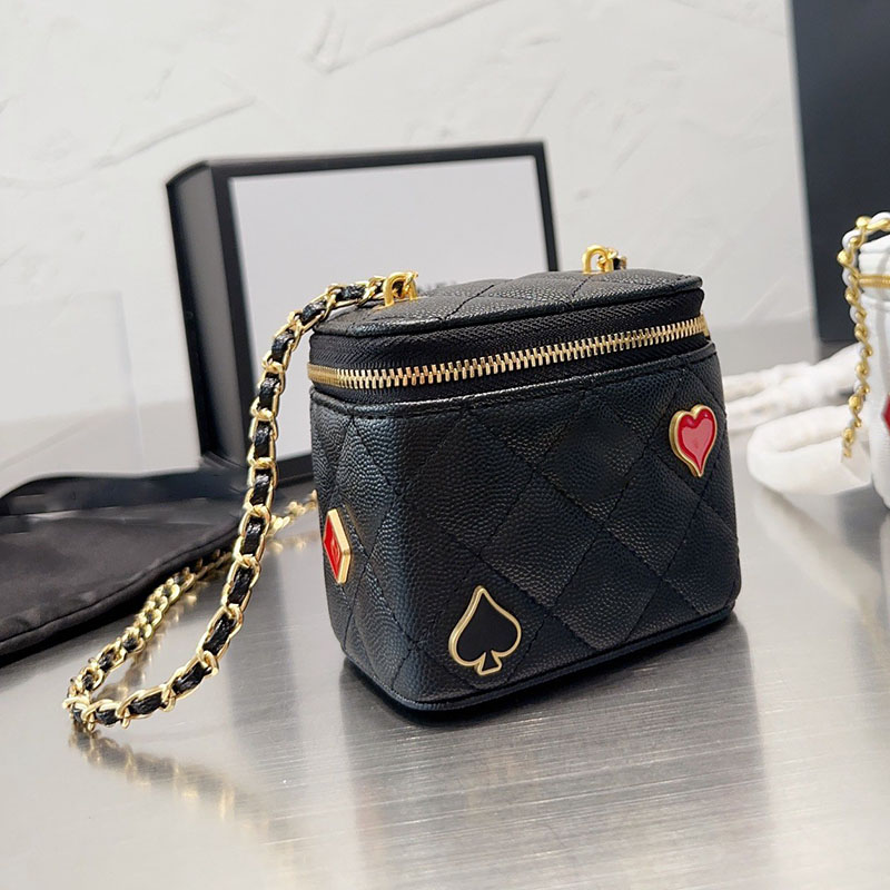 

Love Metal Badge Women Classic Zipper Cosmetic Bag With Mirror Mini Fashion Diamond Lattice Leather Quilted Luxury Bag Designer Handbag Vintage Versatile Wallet, Black