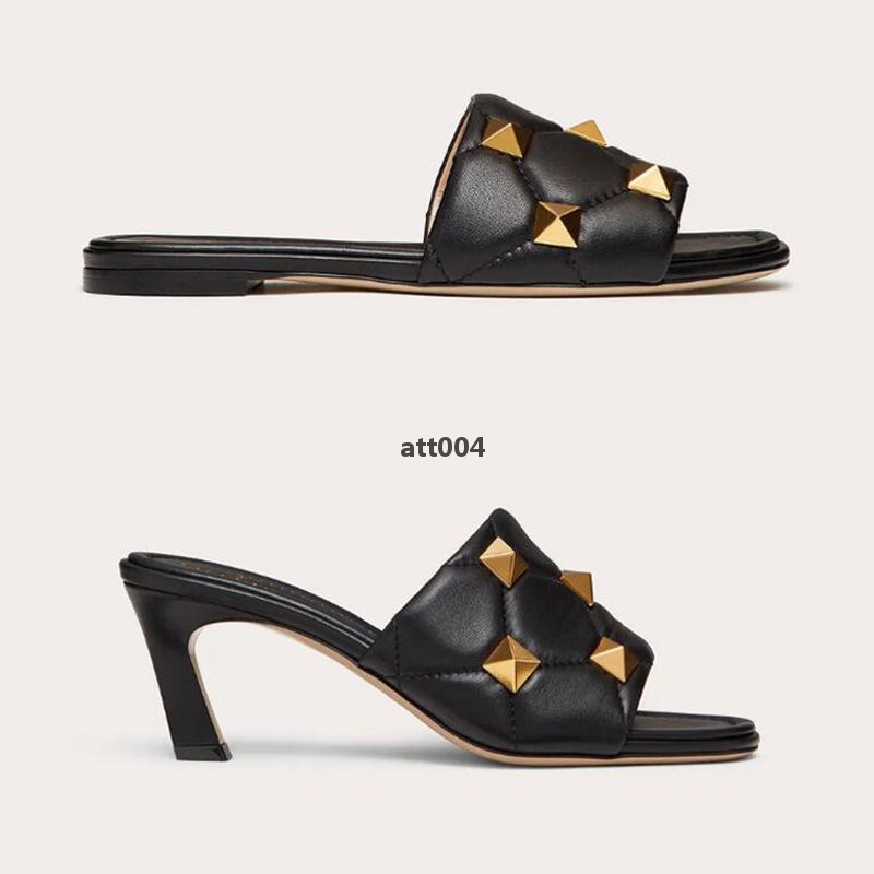 

2021 Roman Stud slide women sandal quilted rivet slides 65mm and flat slippers sheepskin Sexy Ladies Wedding hi valentinoes valentinoity zfC, Color 1