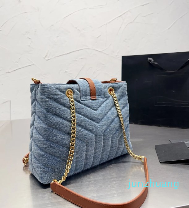 

Designer -Women's shoulder bag New wash denim retro moire designer chain bag, Blue