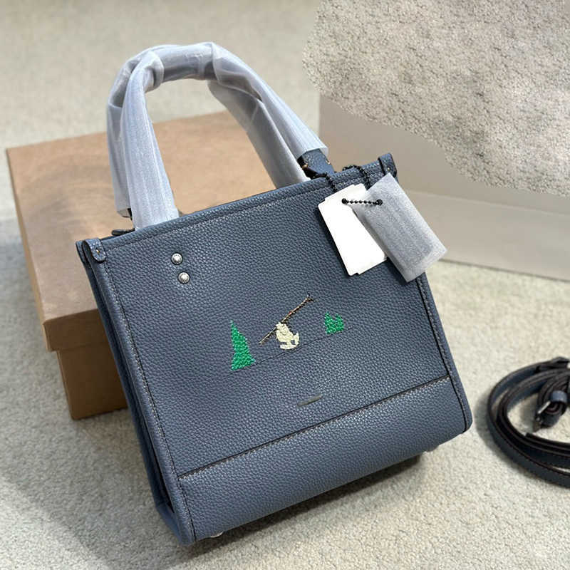 

Field Classic Tot Bag Totes Leather Luxurys Handbag Womens Designer Bag c Logo Cute Decoration Shoulder Shopper Bags Woman Purse Wallet 221207