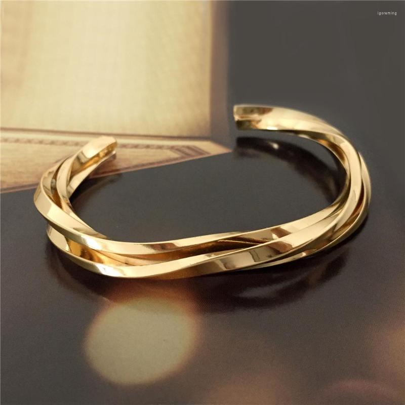 

Bangle Classic Gold Color Plating Twired Two Row Brass Together For Women Girl Modern Luxury Casual Delicate Jewelry Accessory