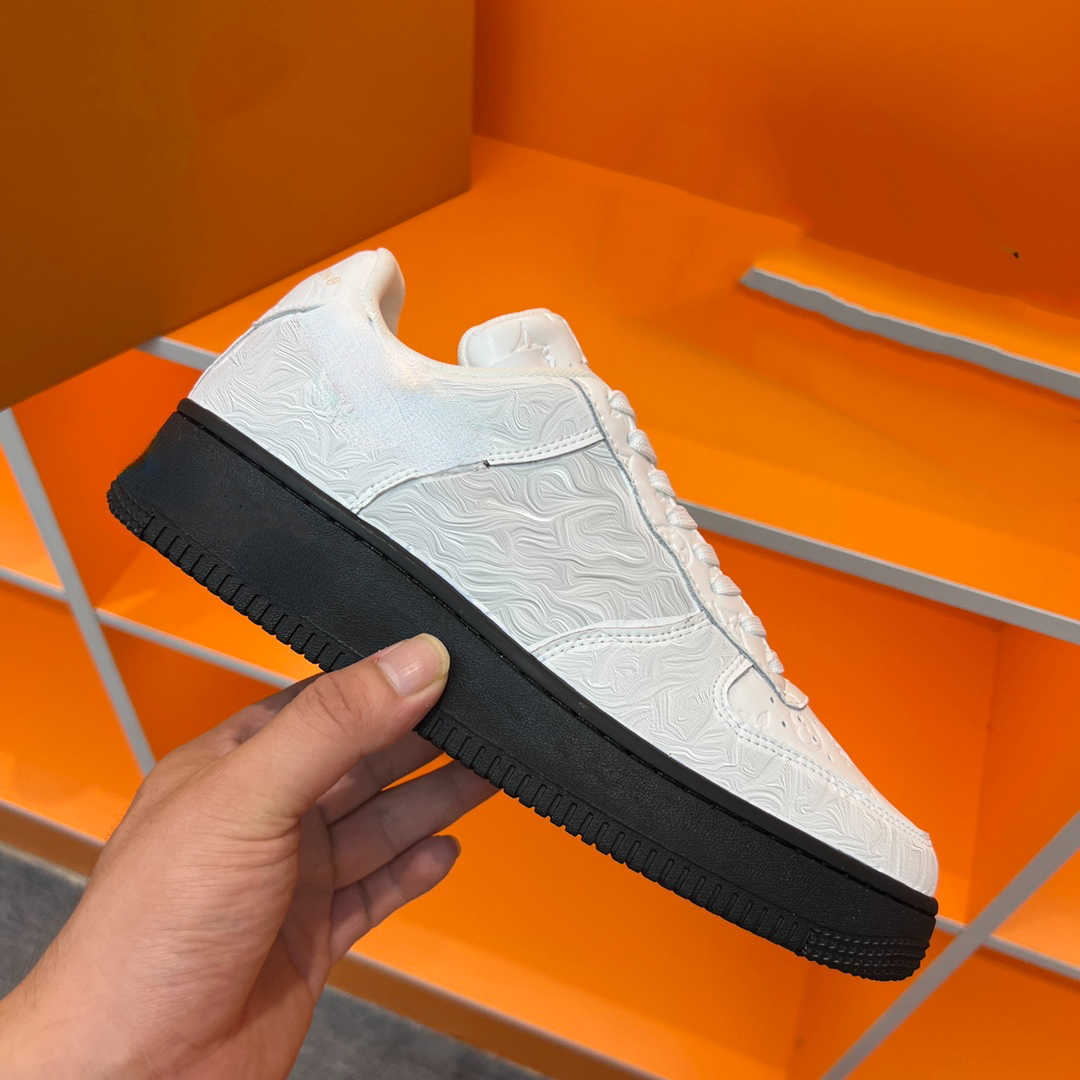 

Brand Casual Shoes designer design Sneakers Low Wheat Casual Sports running Black white green blue Couple's style size 35-45