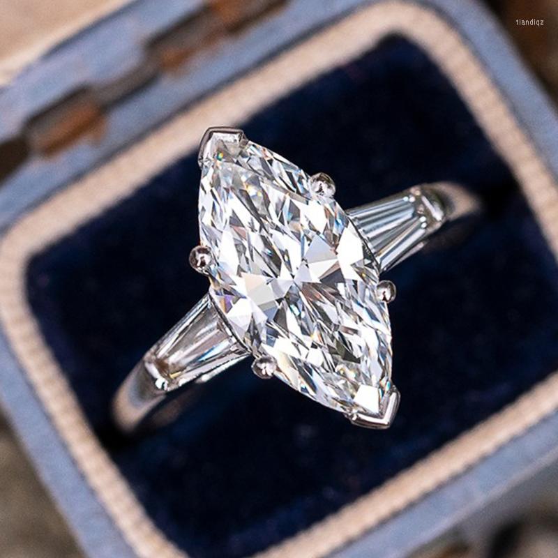 

Wedding Rings CAOSHI Trendy Lady Simple Bands Dazzling Marquise Shape Crystal Finger Ring For Proposal Ceremony Fashion Jewelry Gift