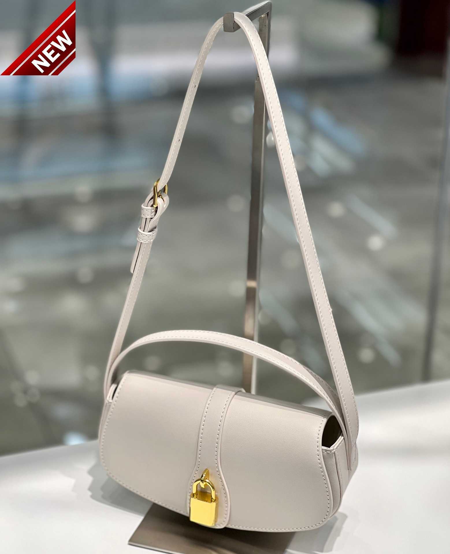 

Women's Designer Bags 2023 New Arc De Triomphe Armpit Bag Mini Old Flower Splicing Cowhide Lock Bag Fashion Single Shoulder Messenger Factory Direct Sales, White8